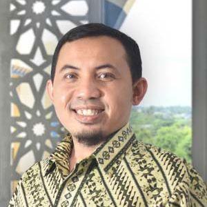 Ustadz Nashr Akbar, M.Ec., CFP