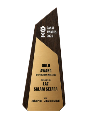 Piala Gold Award Zakat Awards 2025 untuk ZakatPlus – Jaga Harapan